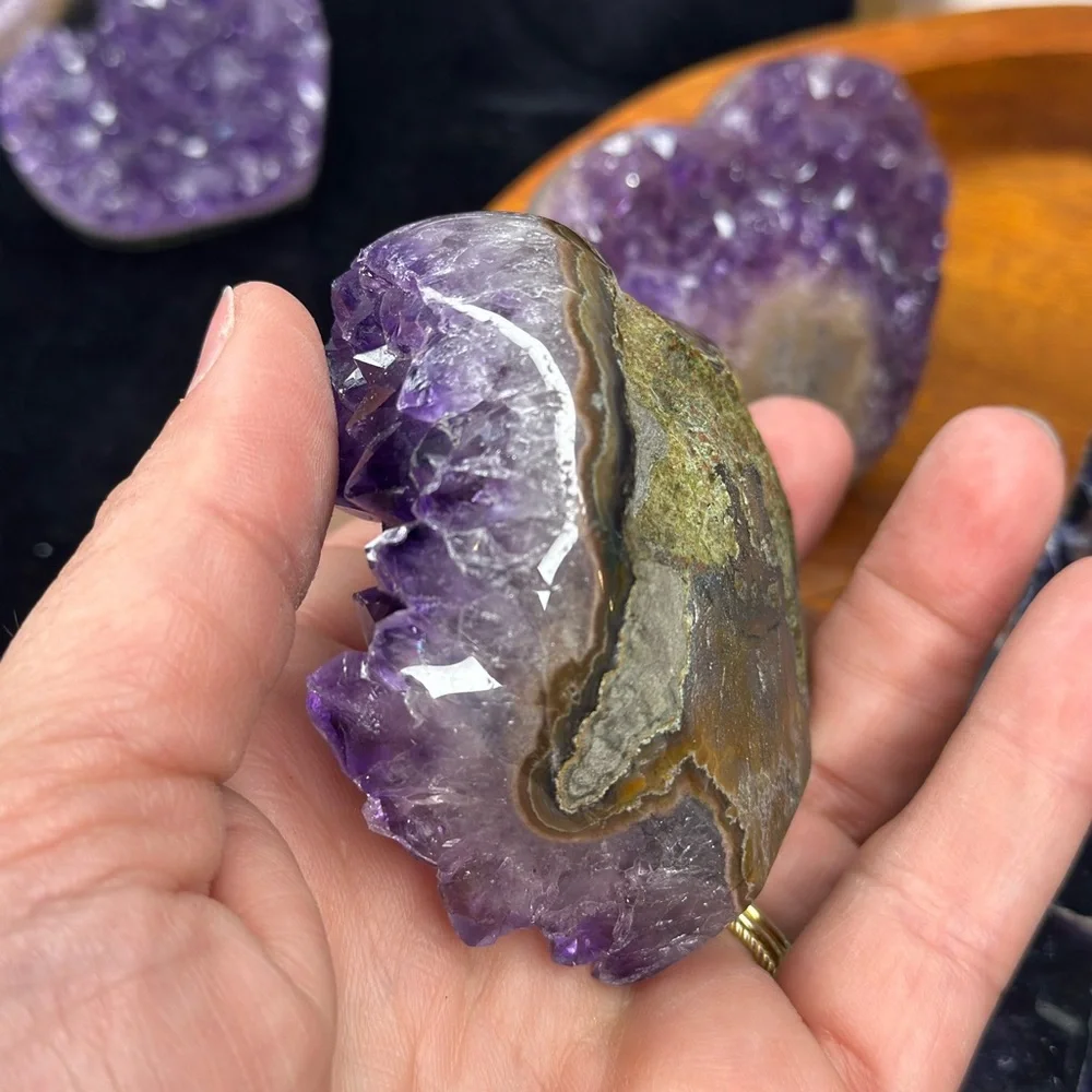 💜 AAA Quality Deep Purple Amethyst Quartz Heart – Brazil 💜 - Picture 8 of 9